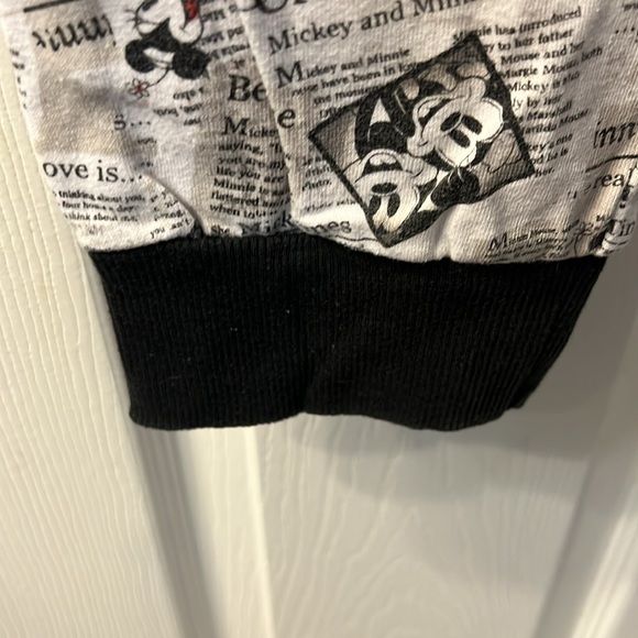 Women’s M Mickey newsprint sweatpants - Picture 4 of 4